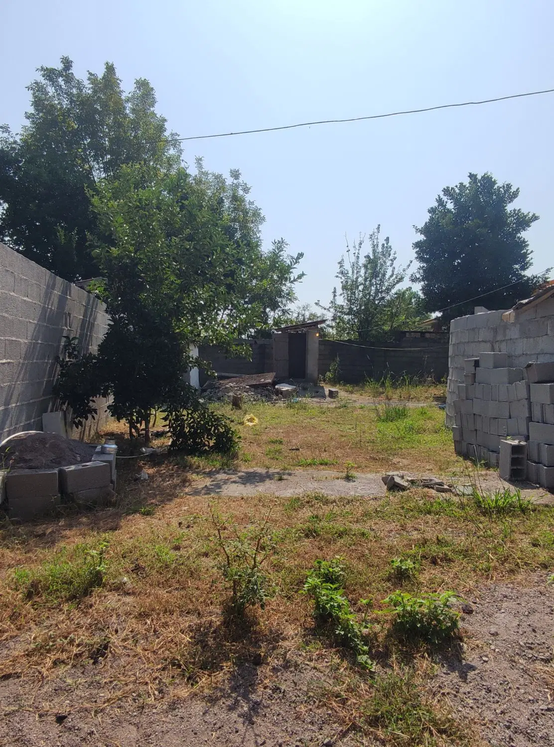 زمین مسکونی فروشی