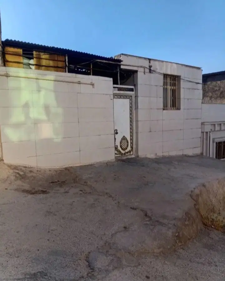 خانه حسین اباد جهاد ۱۷