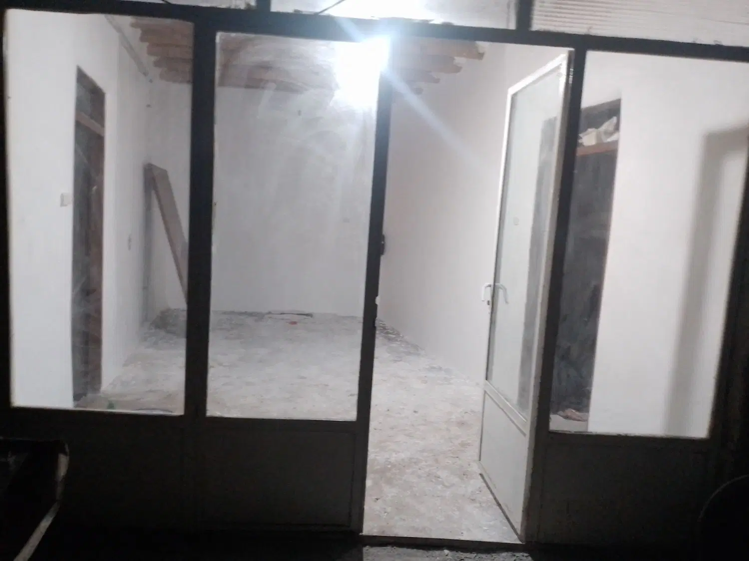 خانه فروشی در بهرام(وهرم)
