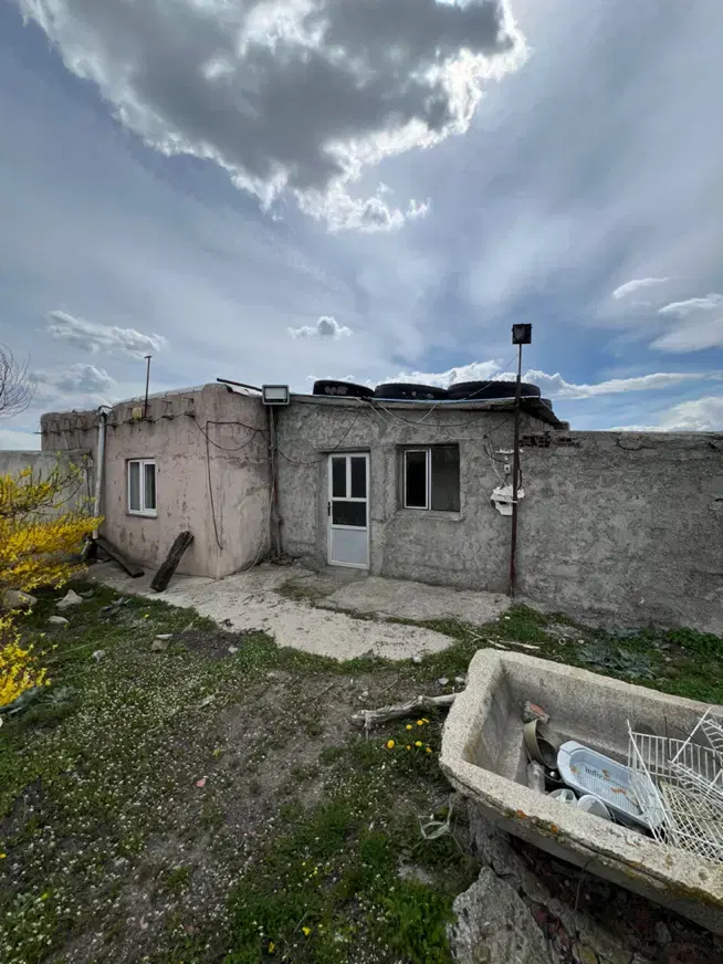 زمین ویلایی۲۰۰۰ متر
