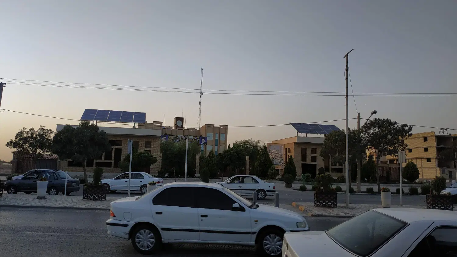 اجاره مغازه بر خیابان بهارستان