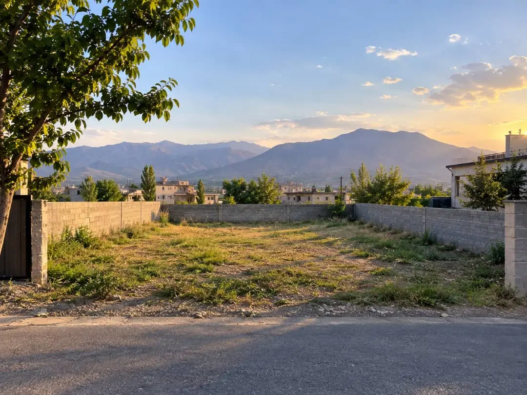 زمین ۱۹۰ متری در کهریزک
