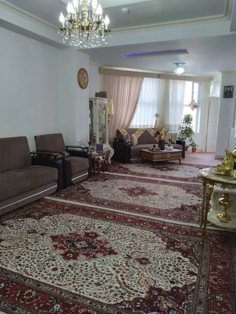 ۹۱ متر آپارتمان تک واحدی ، دسترسی خوب