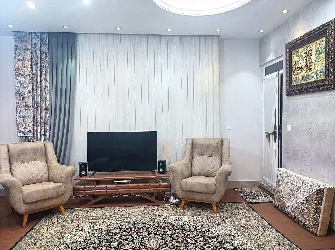 آپارتمان ۸۰ متر فوق العاده تمیز فراشاهی