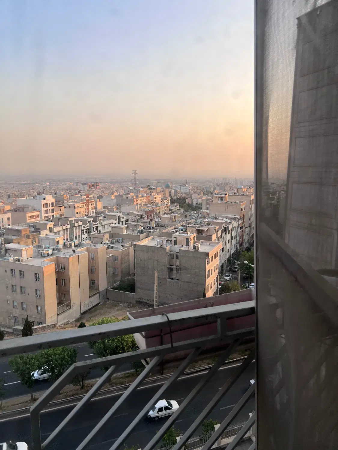 ۸۱ متر آپارتمان _ فول امکانات _ جنت آباد