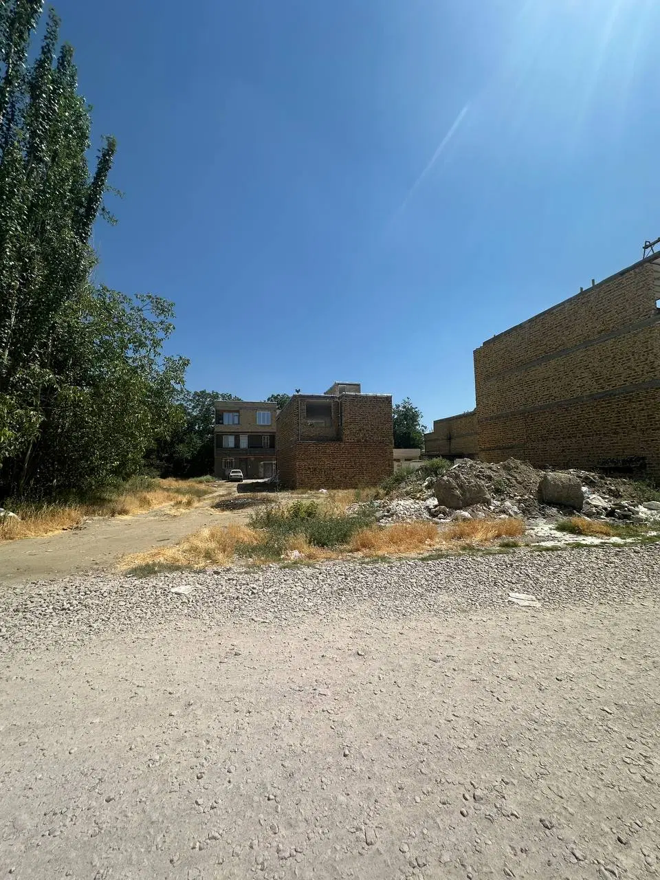 زمین خالی ۷۷ متر