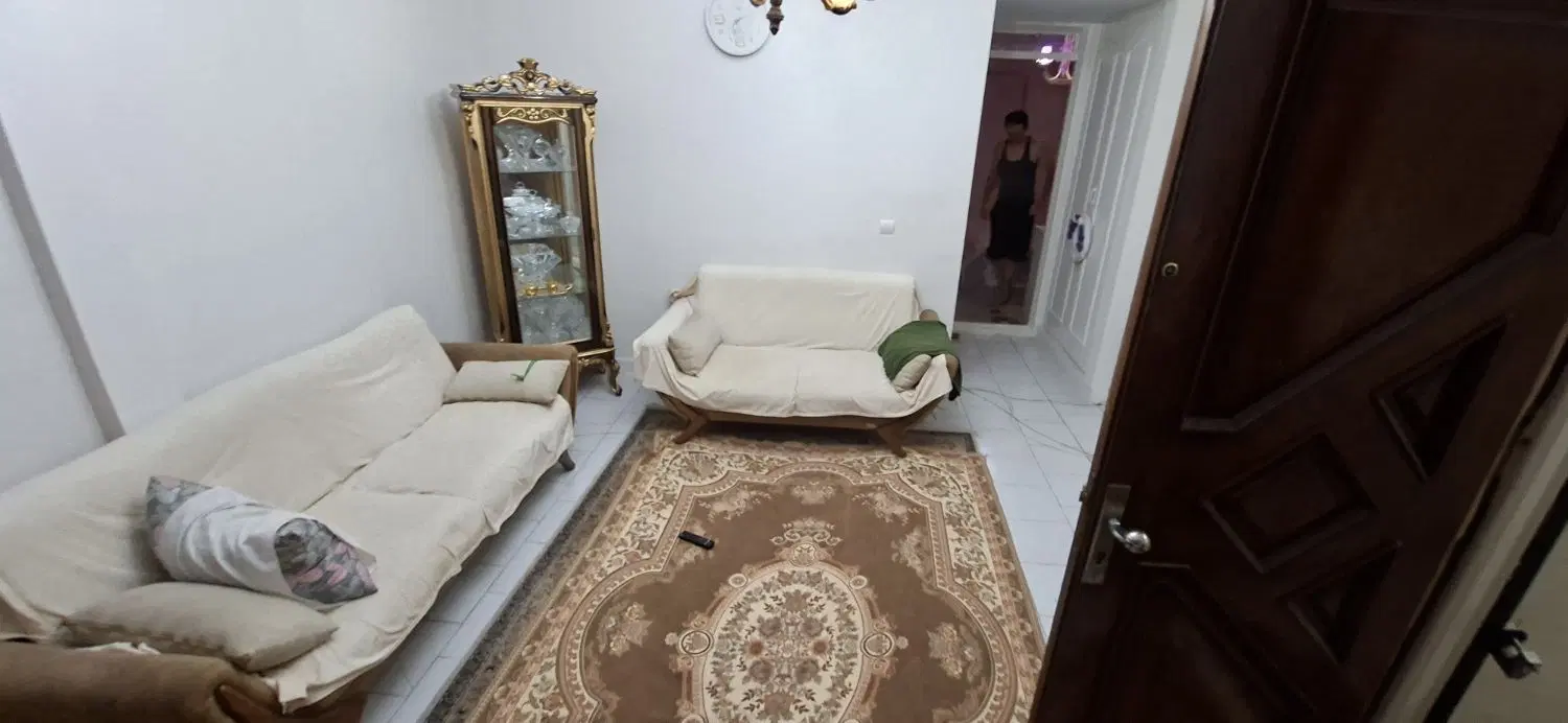62 متری،  بین کارون‌ و قصرالدشت پارکینگ دار