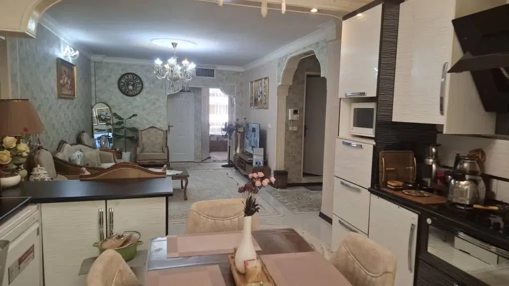 ۷۳ متر _ دو خواب _ بسیار تمیز _ پارکینگ