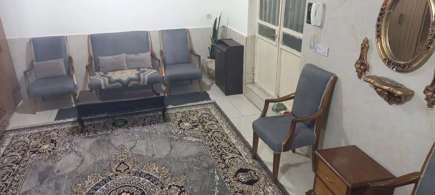 سوئیت همکف وراه جدا