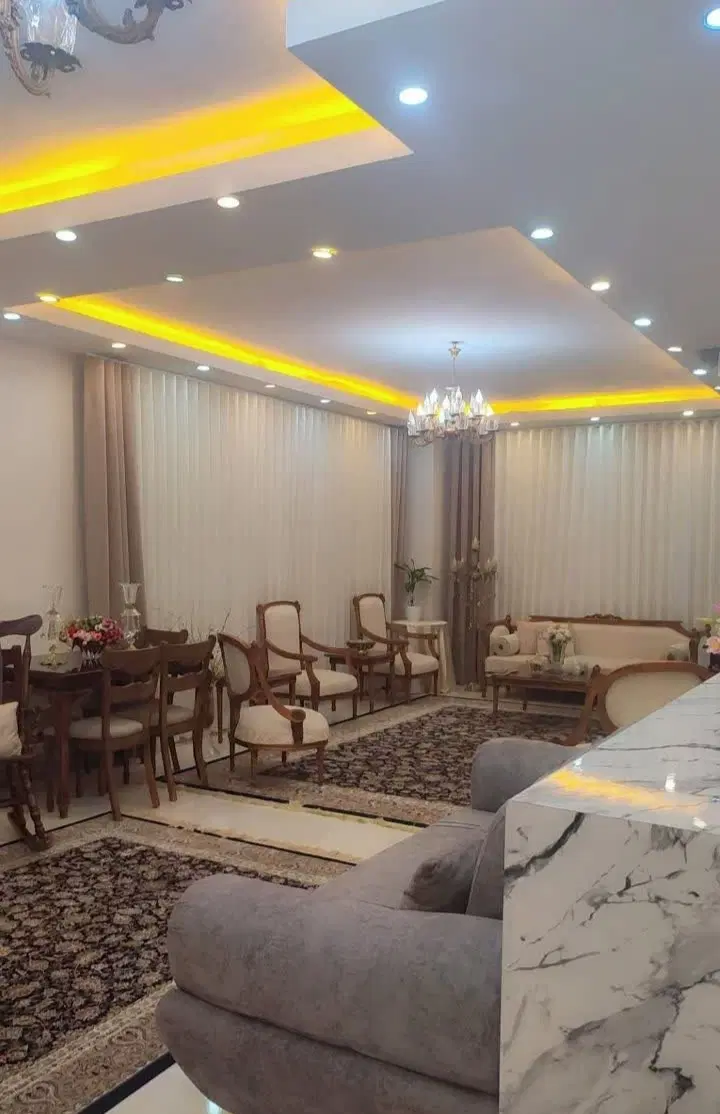 واحد ۱۱۵ متری . مصباح . کوچه اسماعیلی