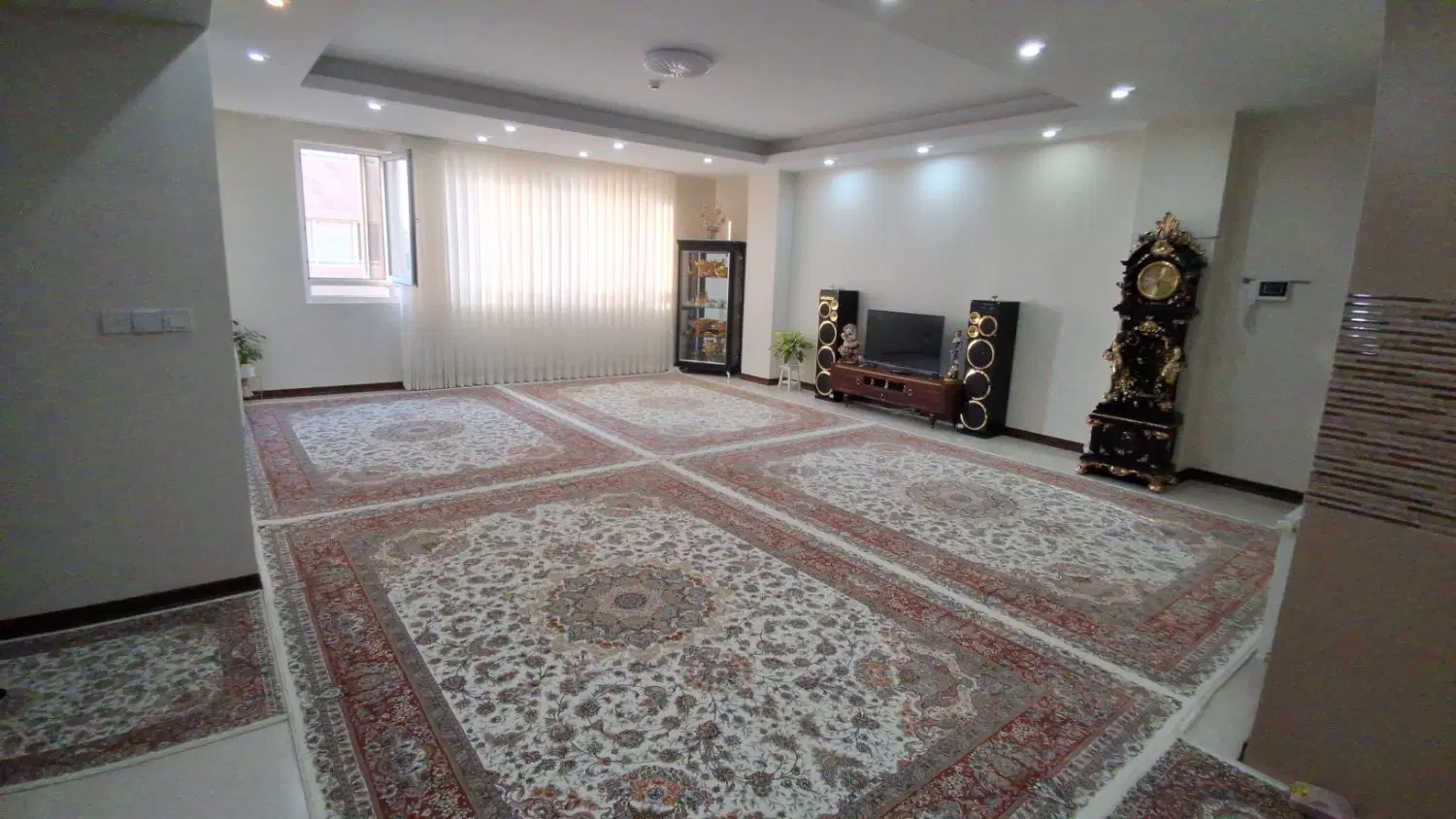 واحد 126 متری 2 خواب