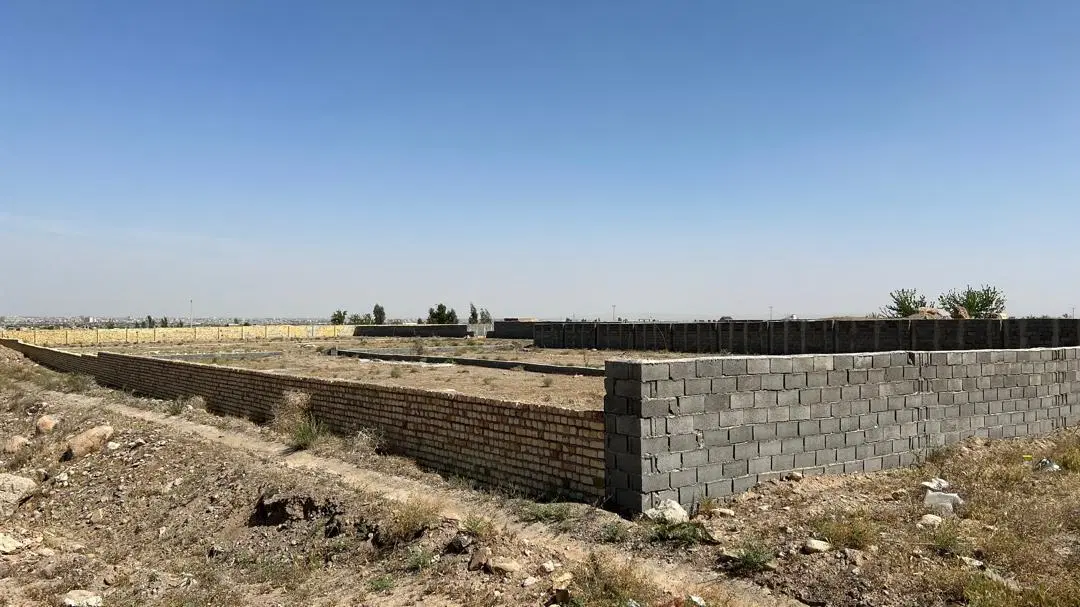 زمین پدیده در خ۱۶ متری کانال آب مابین ۳۶ و ۴۵ متری