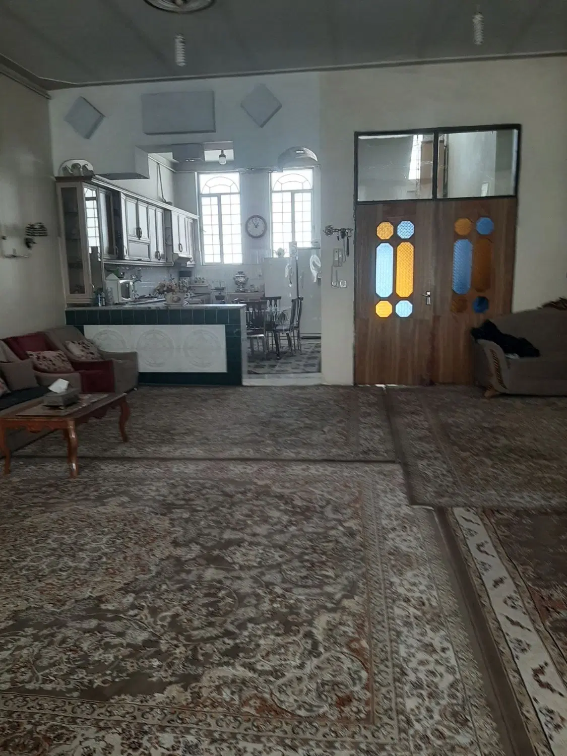 ویلایی معلم