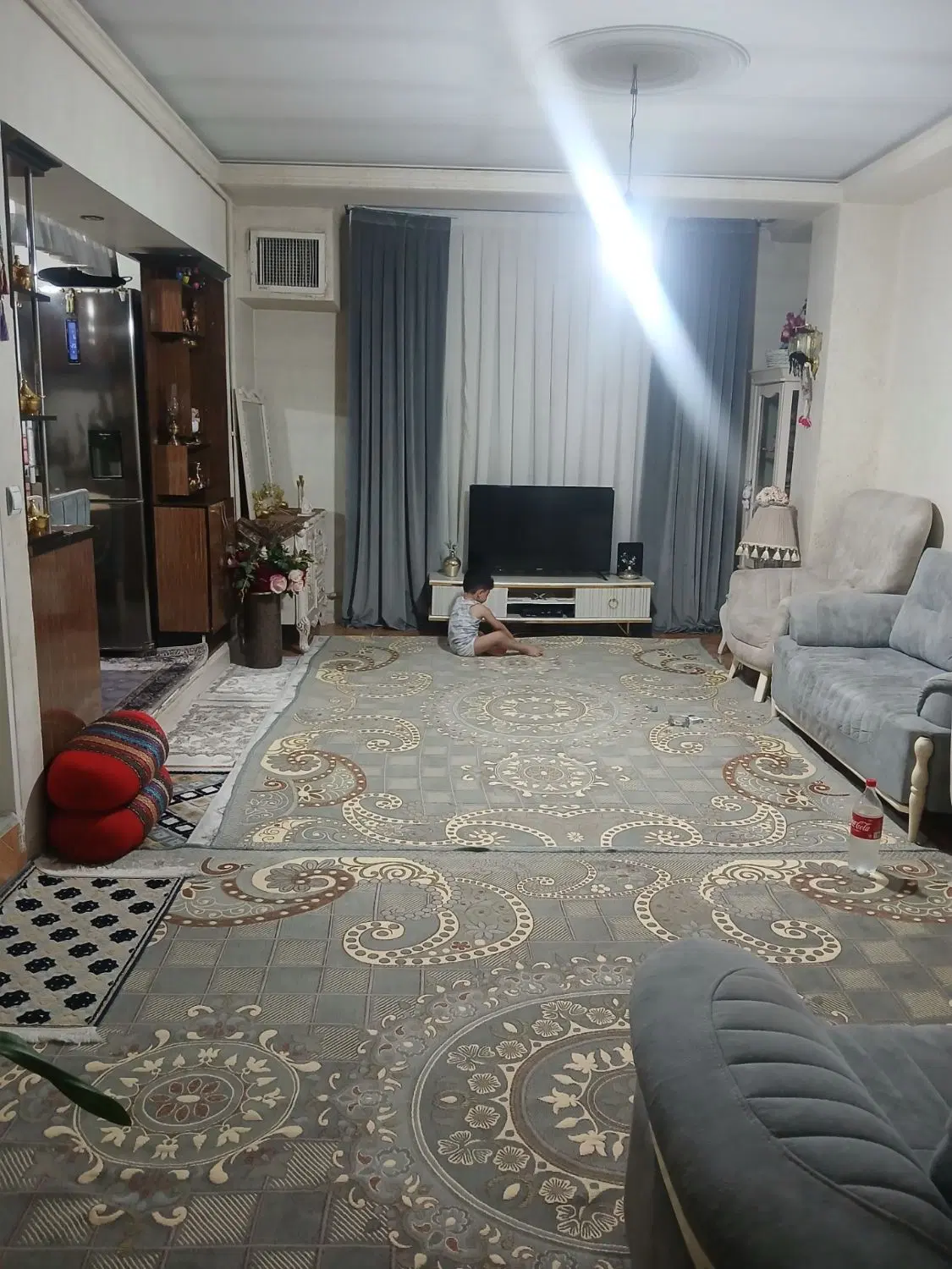 آپارتمان ۶۰ متر  طبقه سوم  تک واحدی  آزادگان