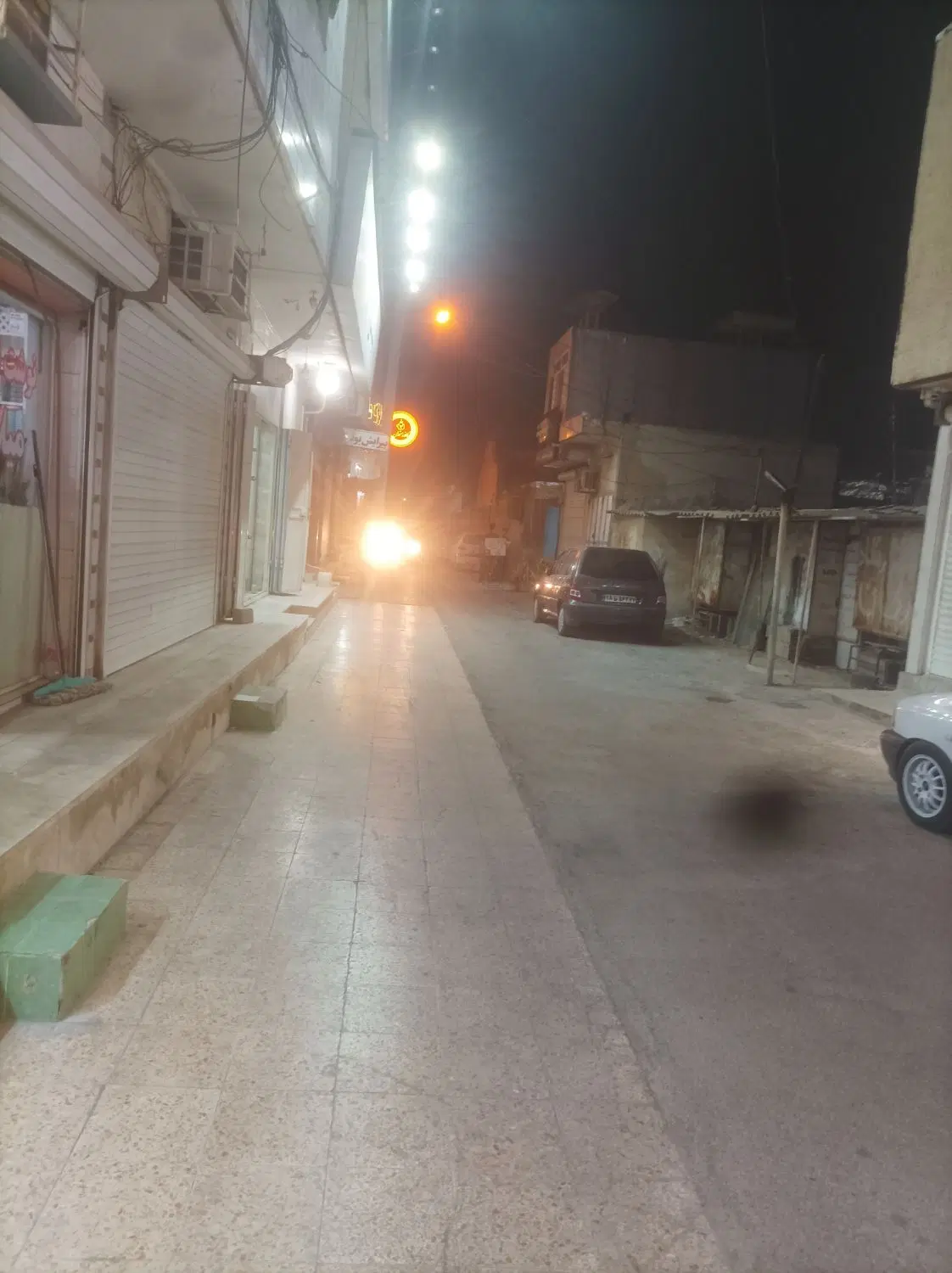 مغازه 12متری در قلب ناحیه