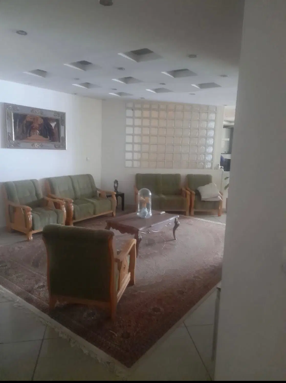 رهن کامل  یک واحد مسکونی ۲۵۰ متری۳خوابه