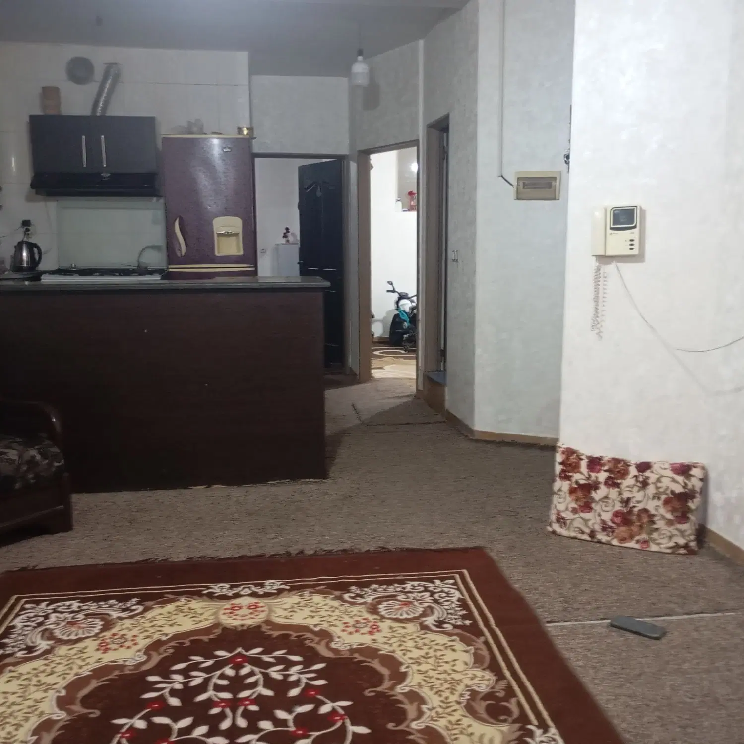 آپارتمان خیابان پزشکیان