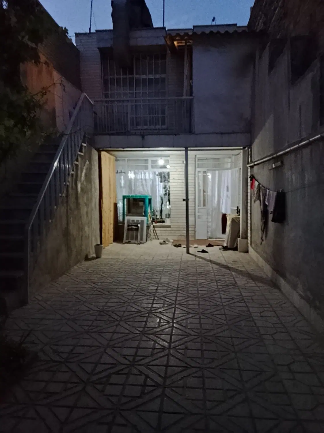 ملک سنددار ۱۸۰ متری