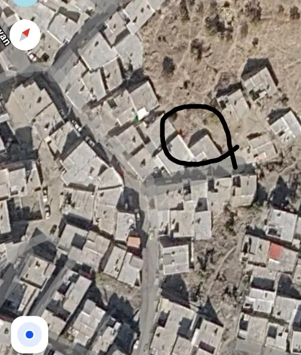 زمین 150 متری