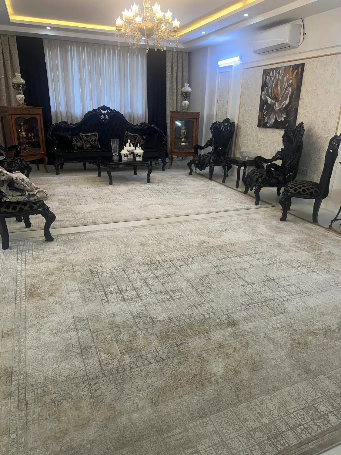 آپارتمان ۲۰۰متری سند دار