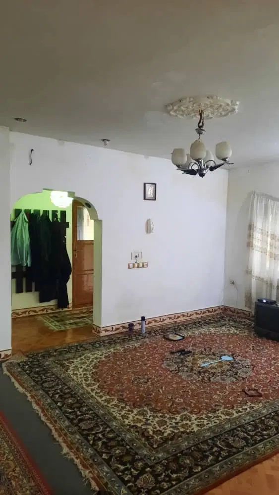 آپارتمان نبش رجایی
