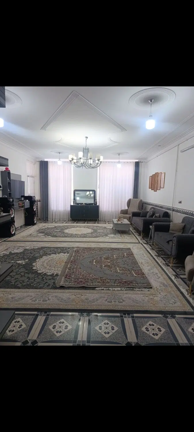منزل عبدالله آباد