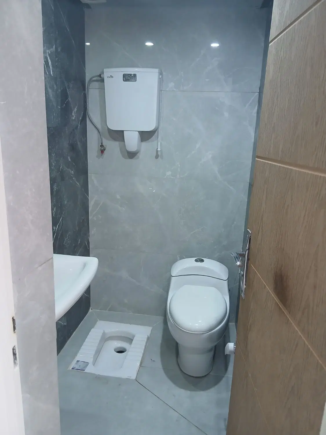 واحد ۹۰ متری نوساز با پارکینگ