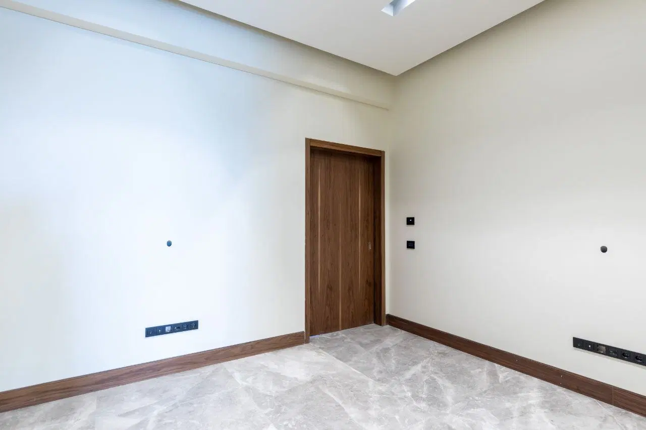 فروش یکجا مستغلات شهرک غرب ۱۸۰۰۰ متر