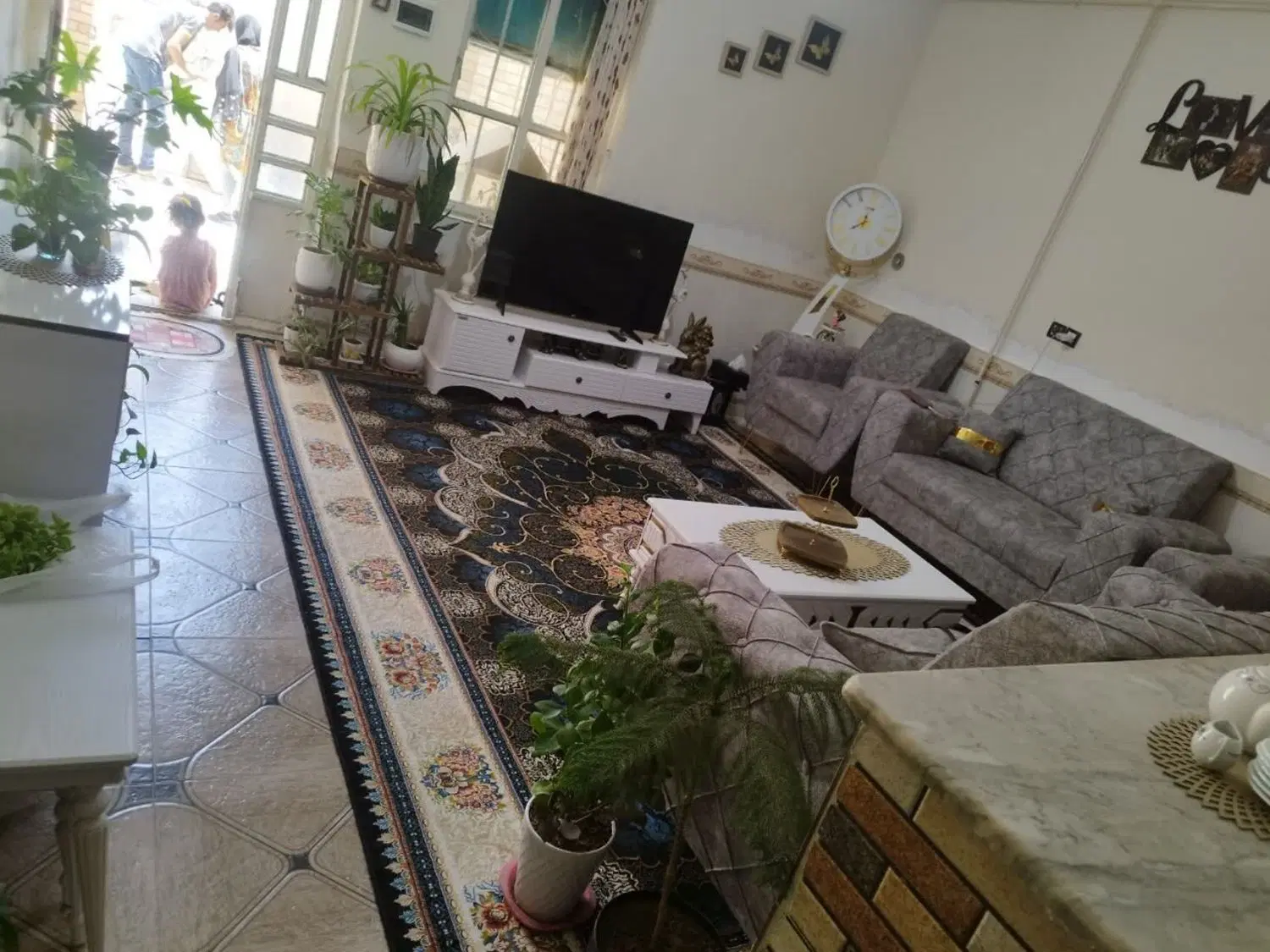 خانه اجاره ای ماه فیروزان