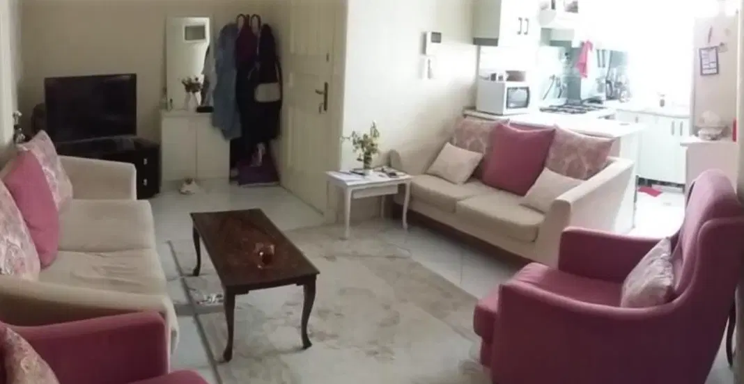 واحد ۴۰ متری با پارکینگ