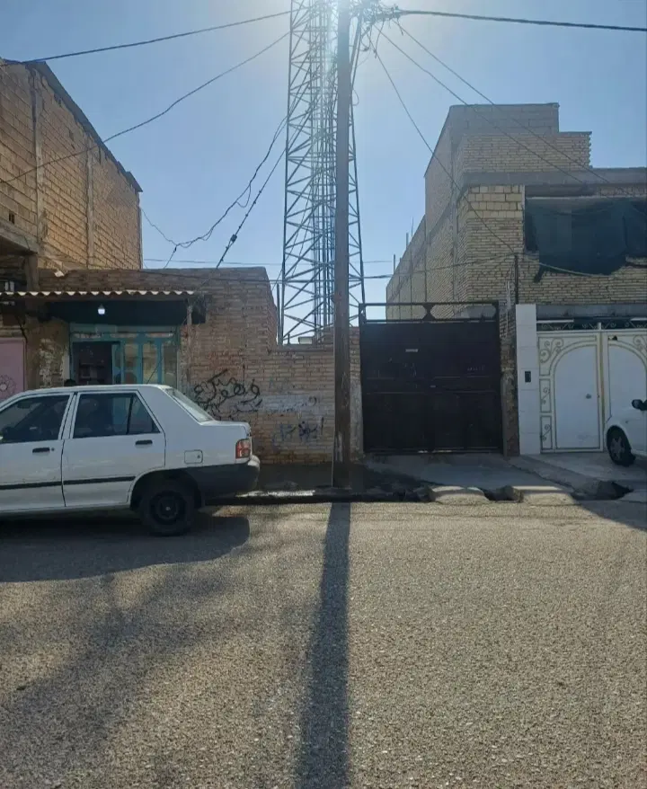 فروش خانه و زمین در مهاجرین