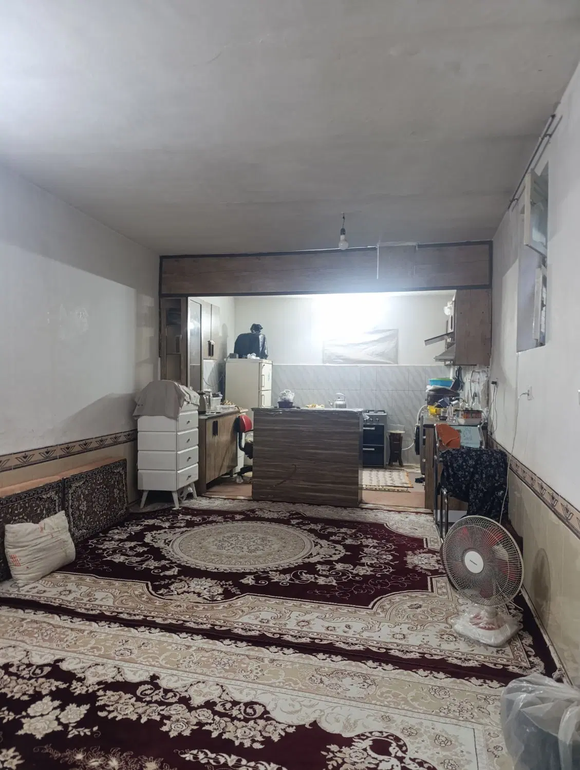 یک واحد۶۰ متری در خاتون آباد