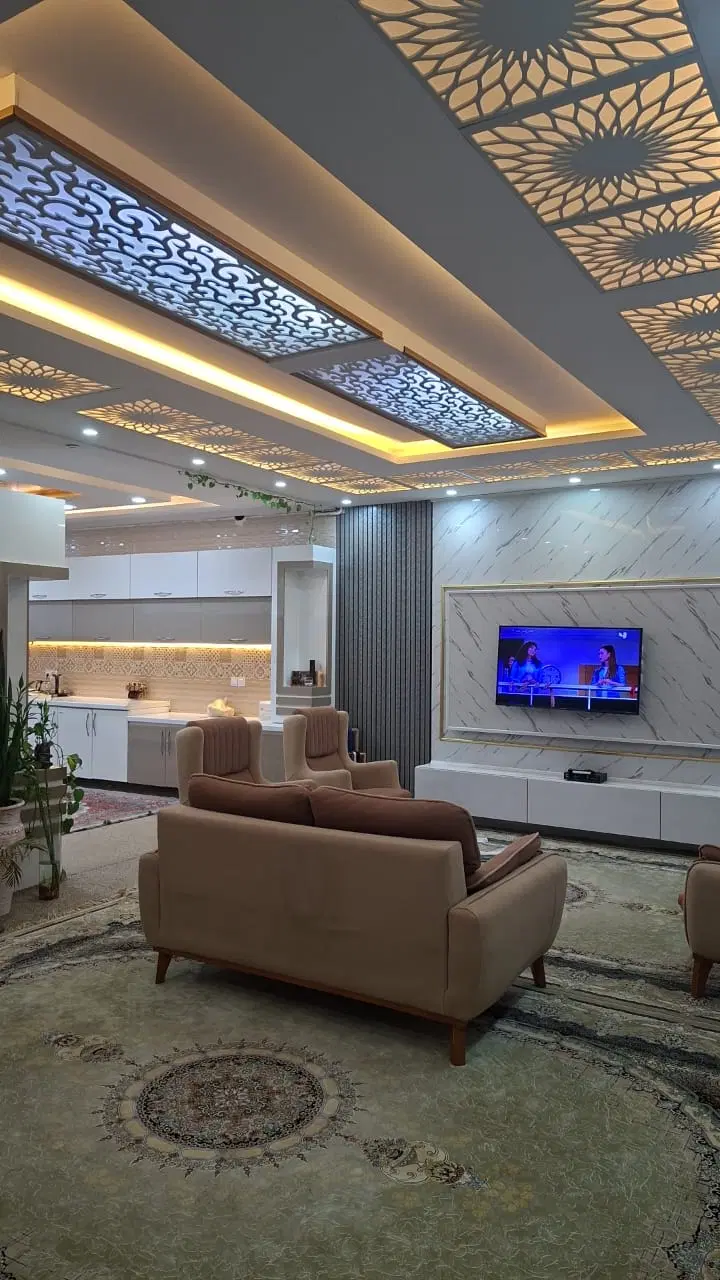 رهن ویلایی۳خواب ماشین رولوکس زمین شهری خیابان زیبا
