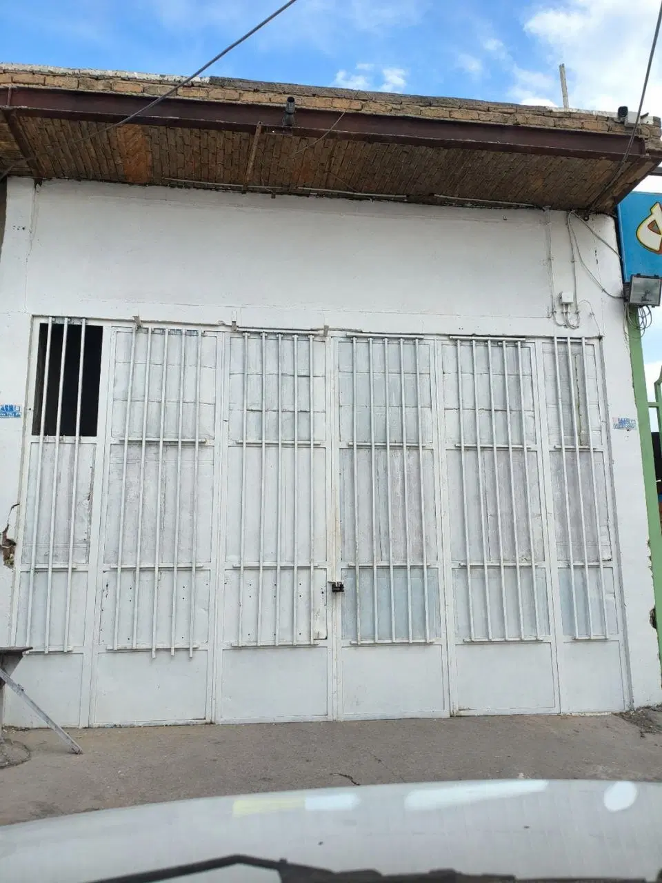 یک باب مغازه در کمربندی شهرضا جهت فروش