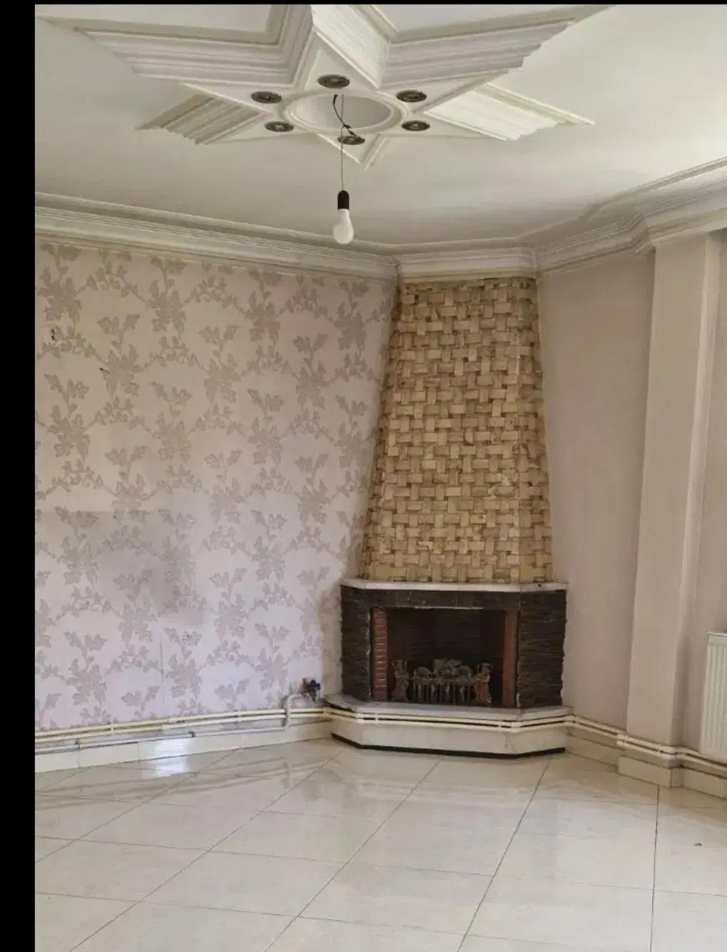 فروش یک دستگاه آپارتمان درحاجی آباد