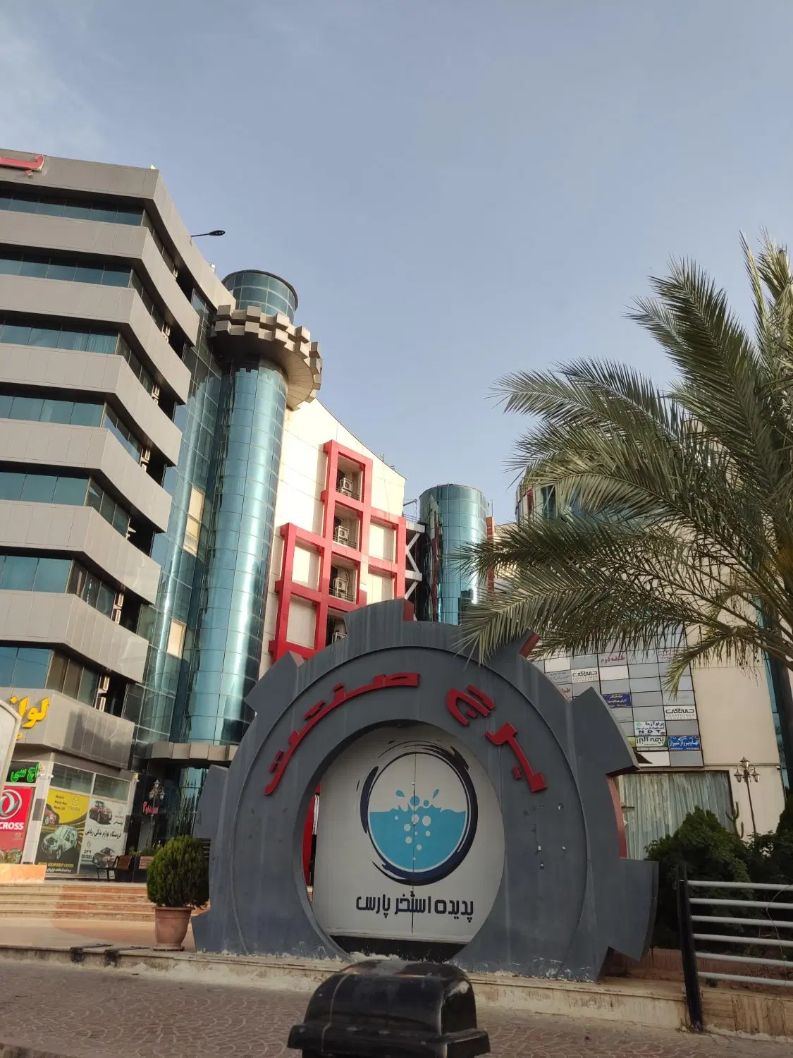 مغازه تجاری در بهترین موقعیت