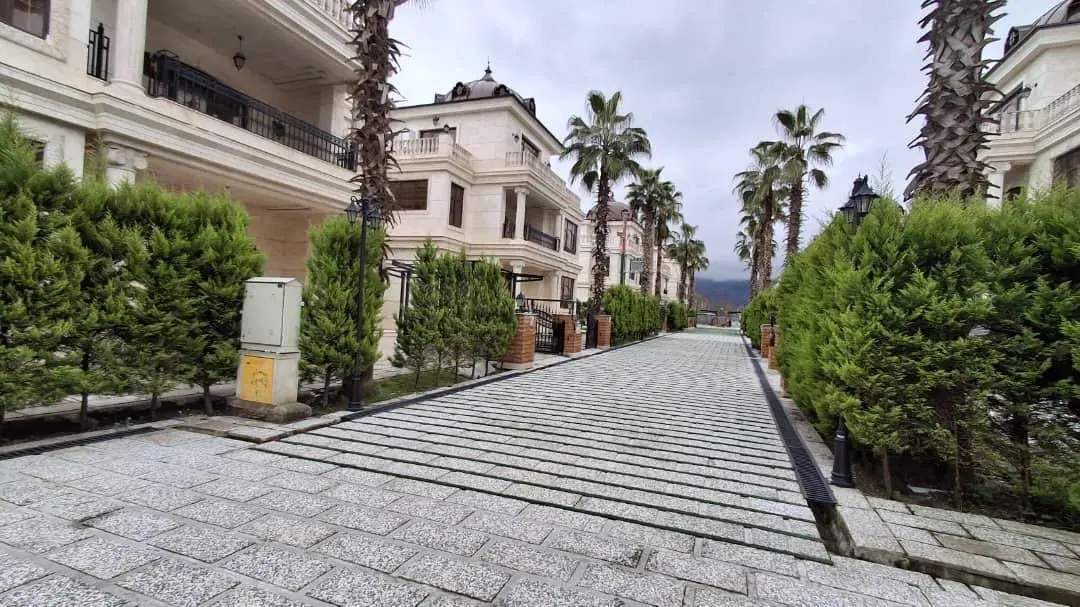 زمین مسکونی