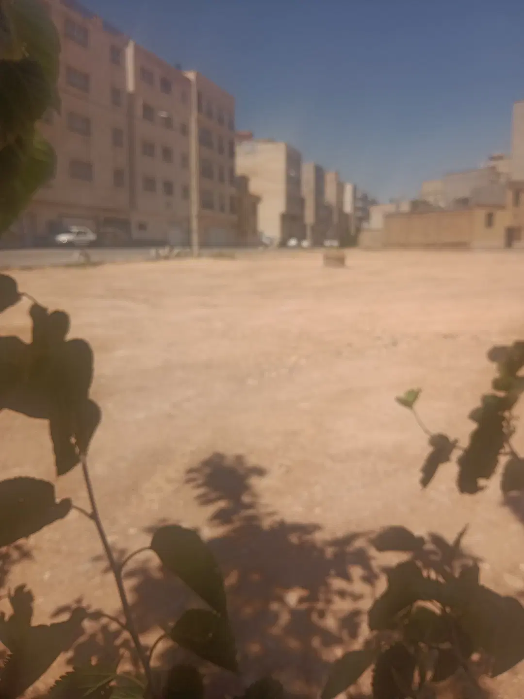 مشارکت در ساخت ۴ طبقه 300 متری تجاری و اداری