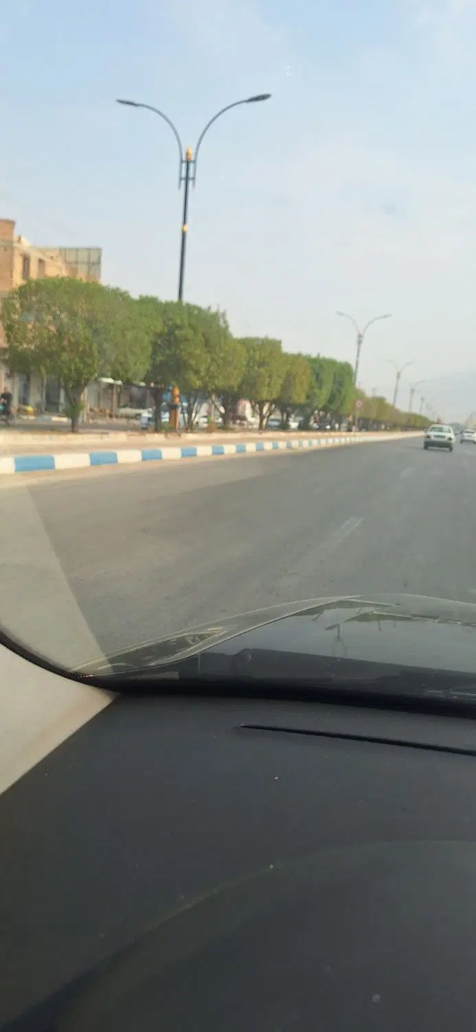 مغازه ۹۰ متری