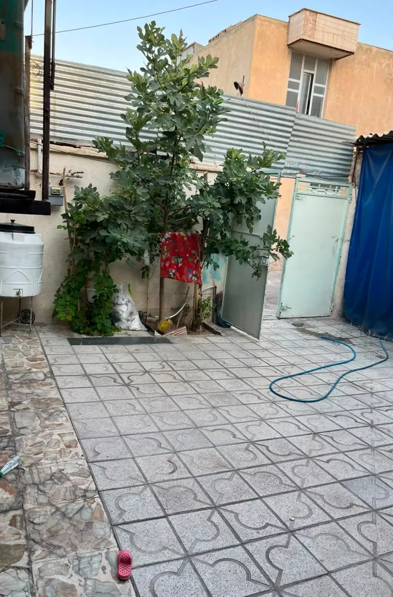 منزل ویلایی درب به حیاط