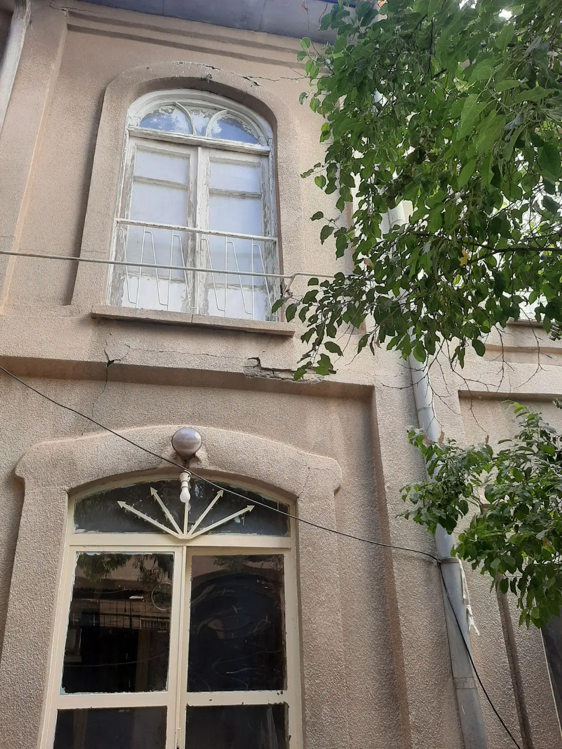 ویلایی کلنگی رفعتیه