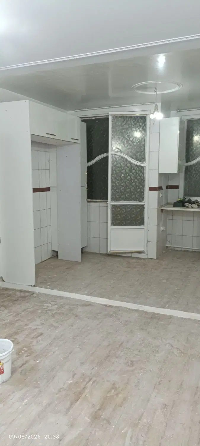 آپارتمان۶۱ متری۲خوابه