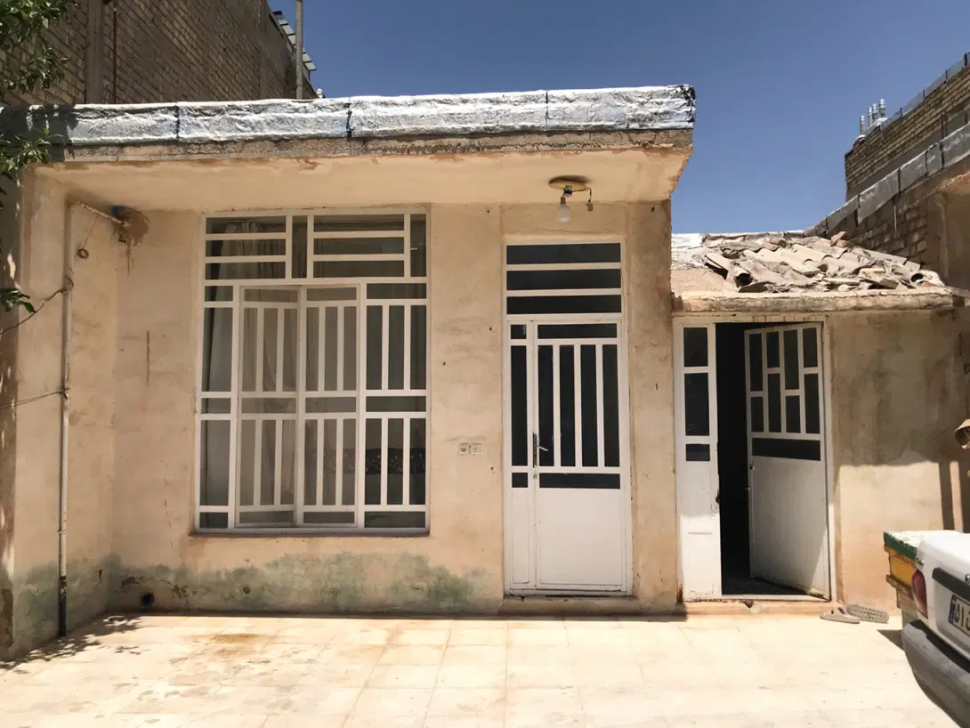 فروش ملک ۲۴۰ متری