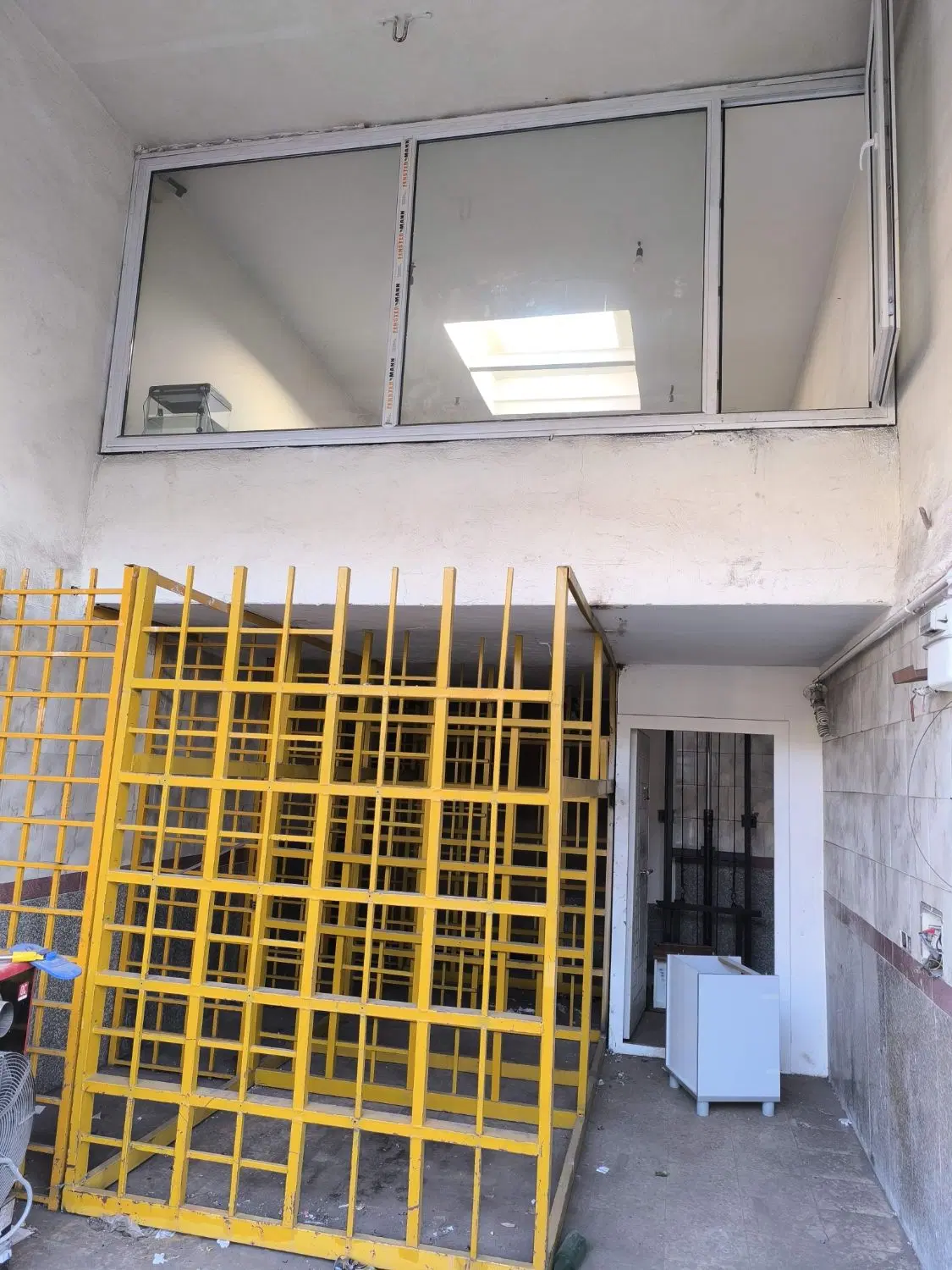 اجاره مغازه فلزکاران همکف