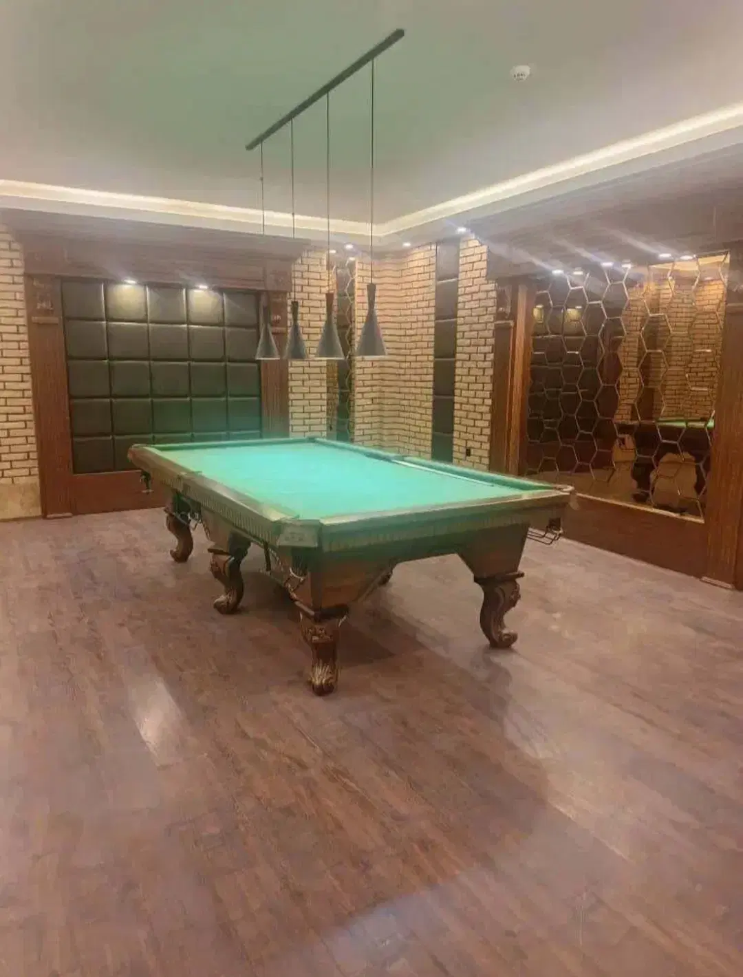 205 متر _ 4 خواب _ تک واحدی _ بدون مشابه