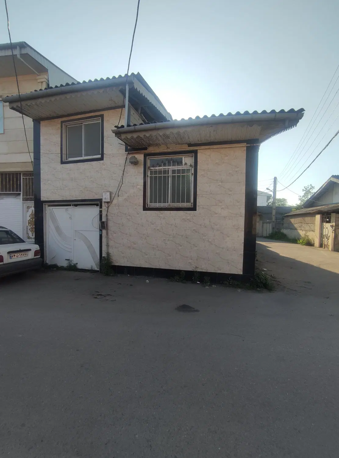 خانه ویلایی عرصه وعیان با پارکینگ وسند تک برگ