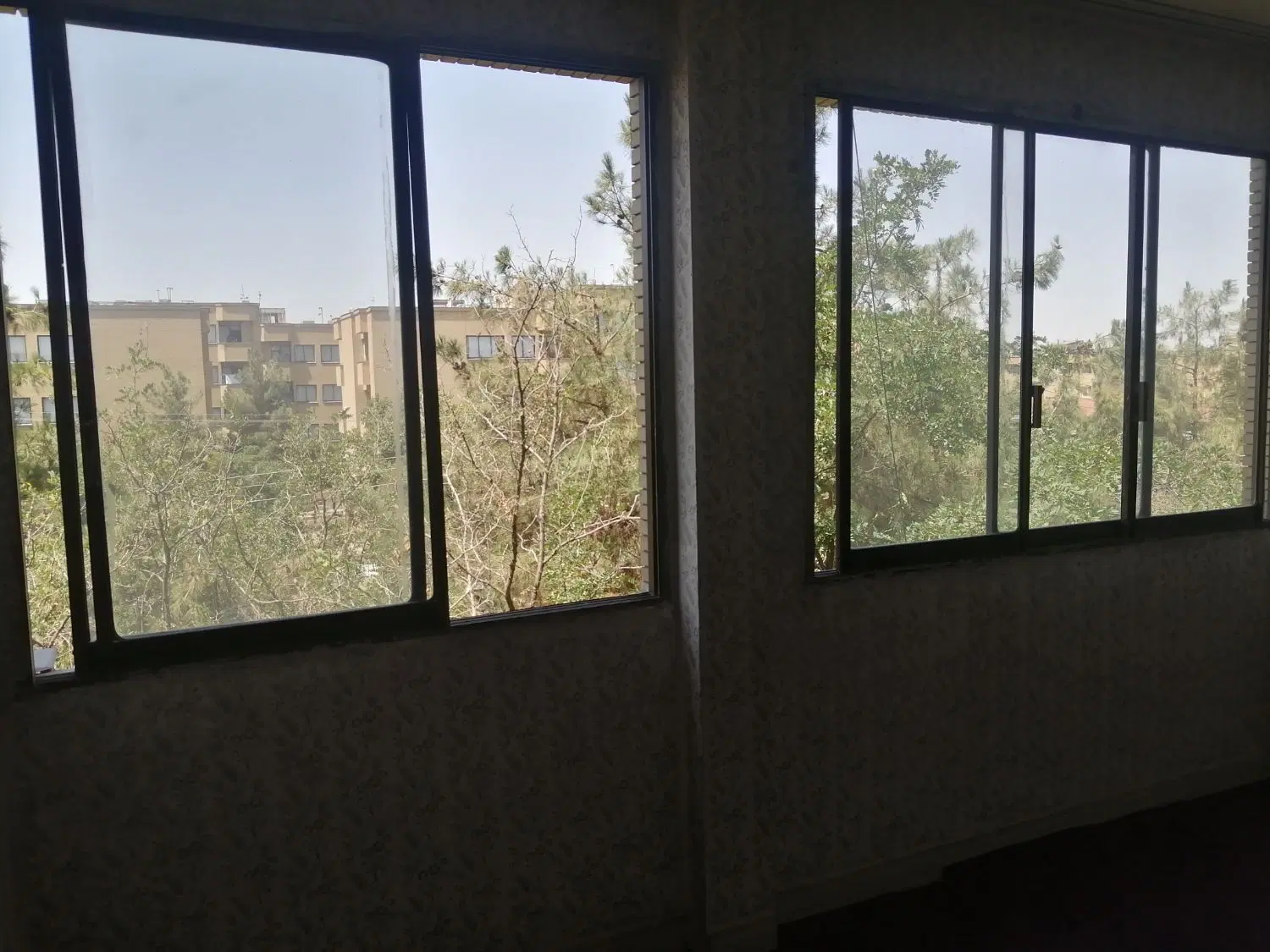 60متر 1خواب نبش امامیه 75 تخلیه یامبله باهمه وسایل