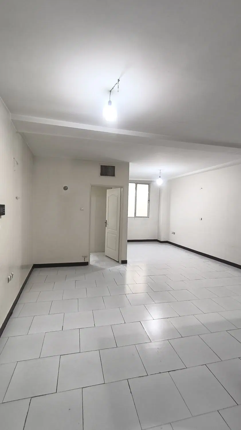 ۶۵ متر،تکخواب،بدون دیوار مشترک
