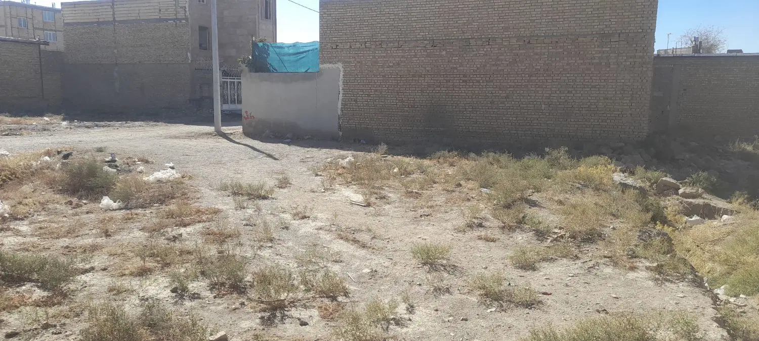 زمین مسکونی