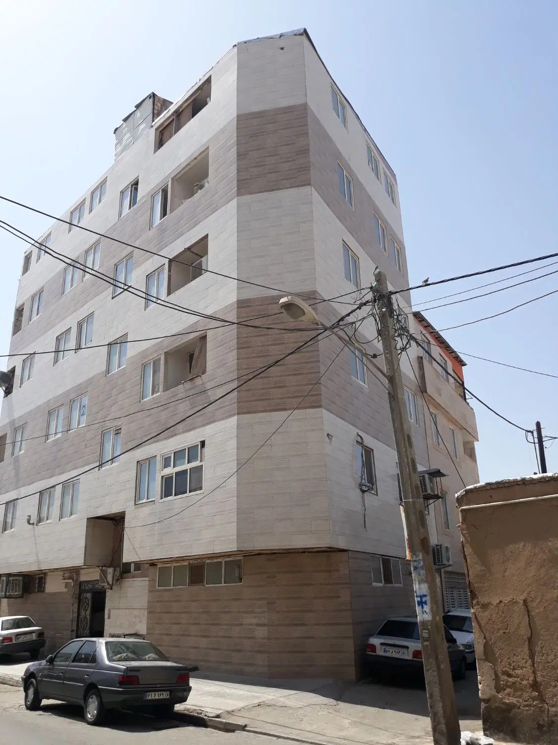 فروش یک دستگاه واحداپارتمان تقریبا۷۰متر